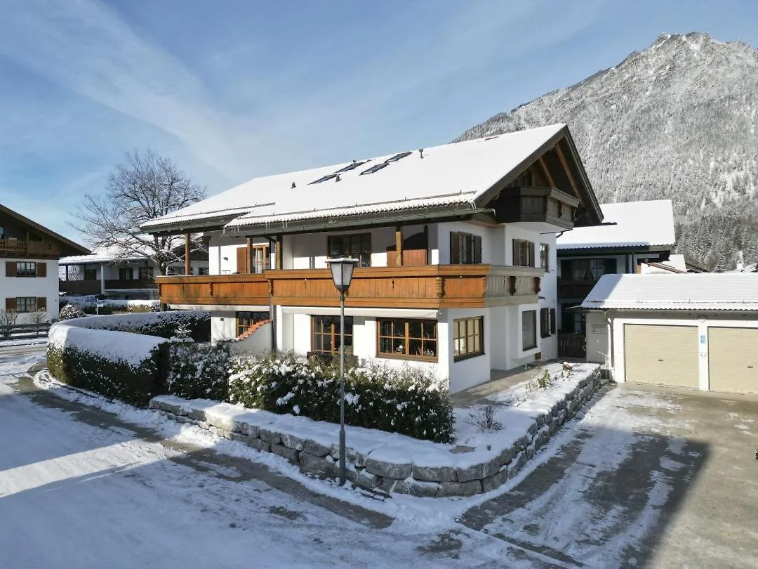 Holiday home Ferienhaus Die 14 Mit Infrarotkabine Garmisch-Partenkirchen